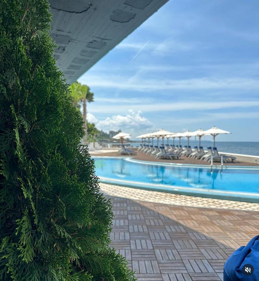 Sea&Sun&Sand Luxury Apartment In Durrës 外观 照片